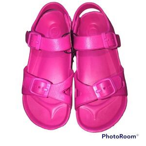 Swiggles Size L (9/10) Toddler Girls Fuchsia Buckle Sandals NEW NWT